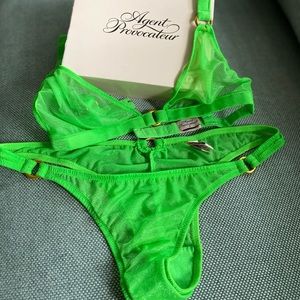 Bralette and panty set - lime green